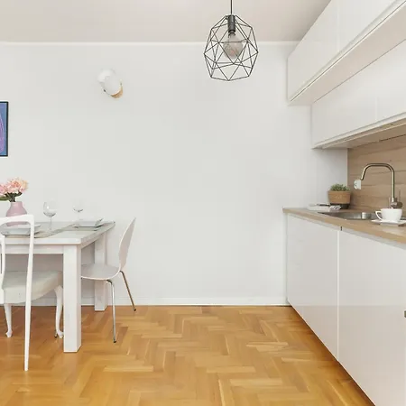 2-bedroom Bright In A Green Area By Renters * 소포트